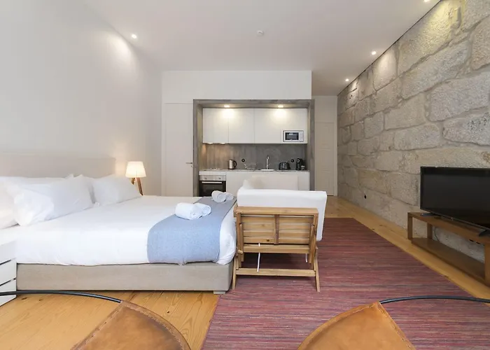 Lovelystay - Rico\'S Apartment - Almada 2º F
