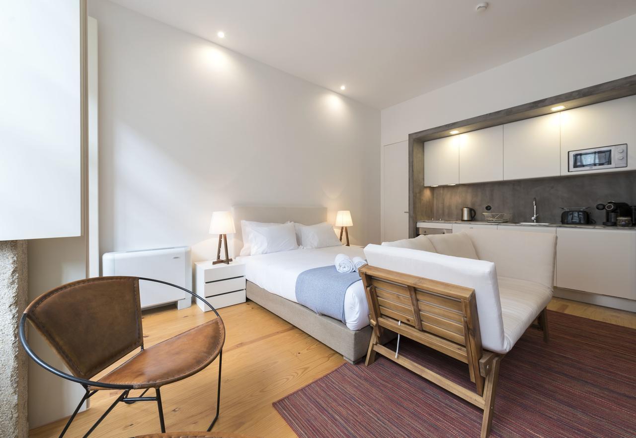 Lovelystay - Rico's - Almada 2º F Porto