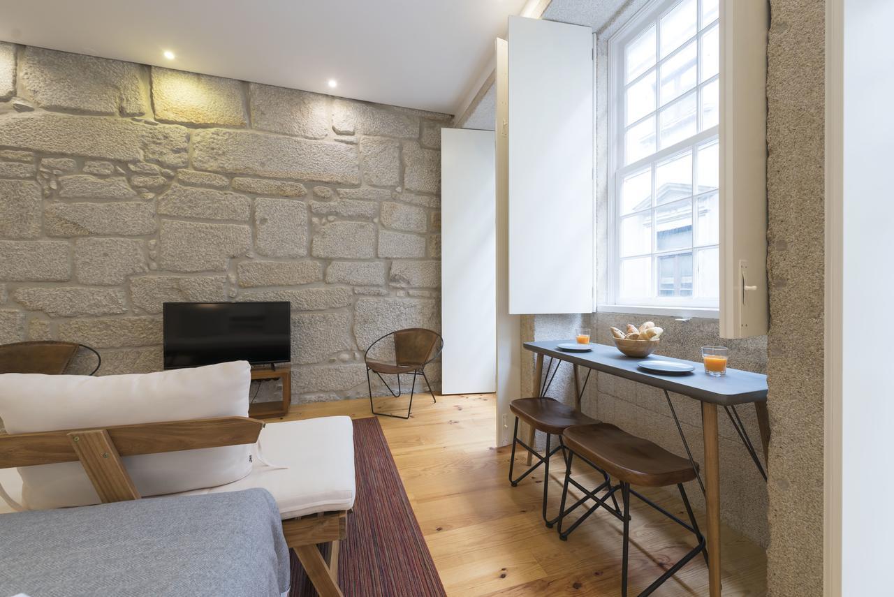 Apartment Lovelystay - Rico's - Almada 2º F